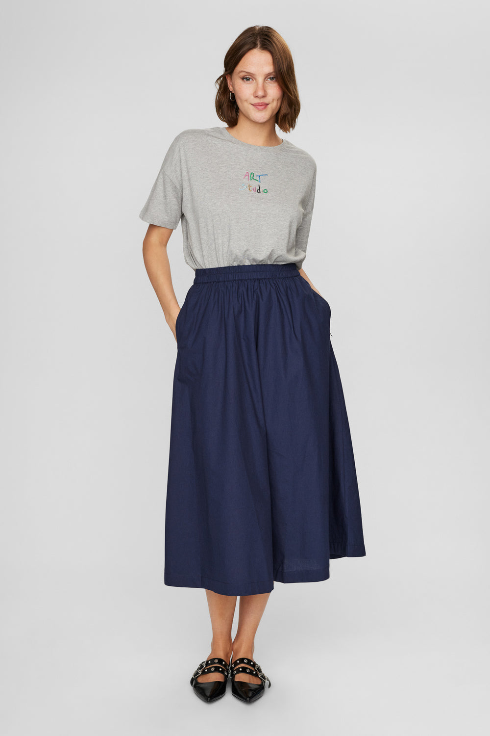 Nümph Nederdel Nugia