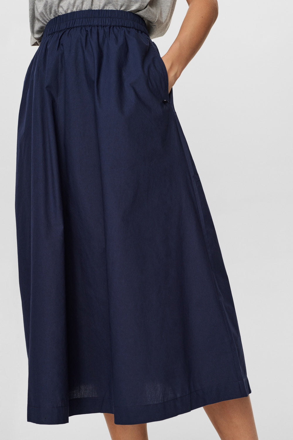 Nümph Nederdel Nugia