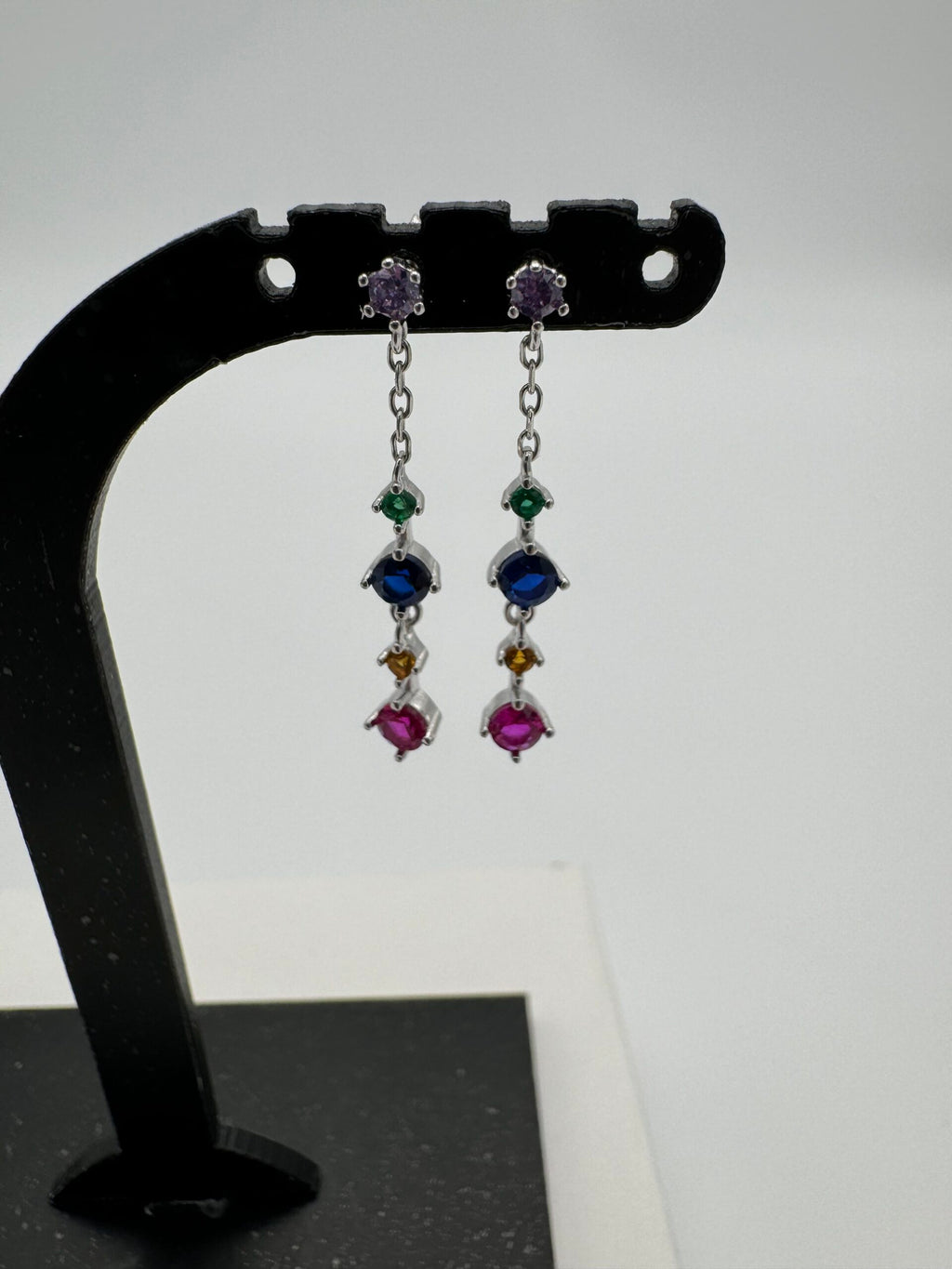 MK Øreringe med farvede sten