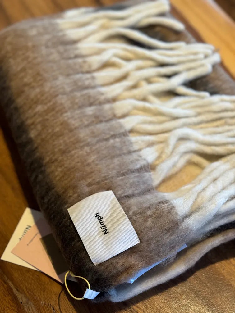 Nümph Halstørklæde Nugitty Sesam