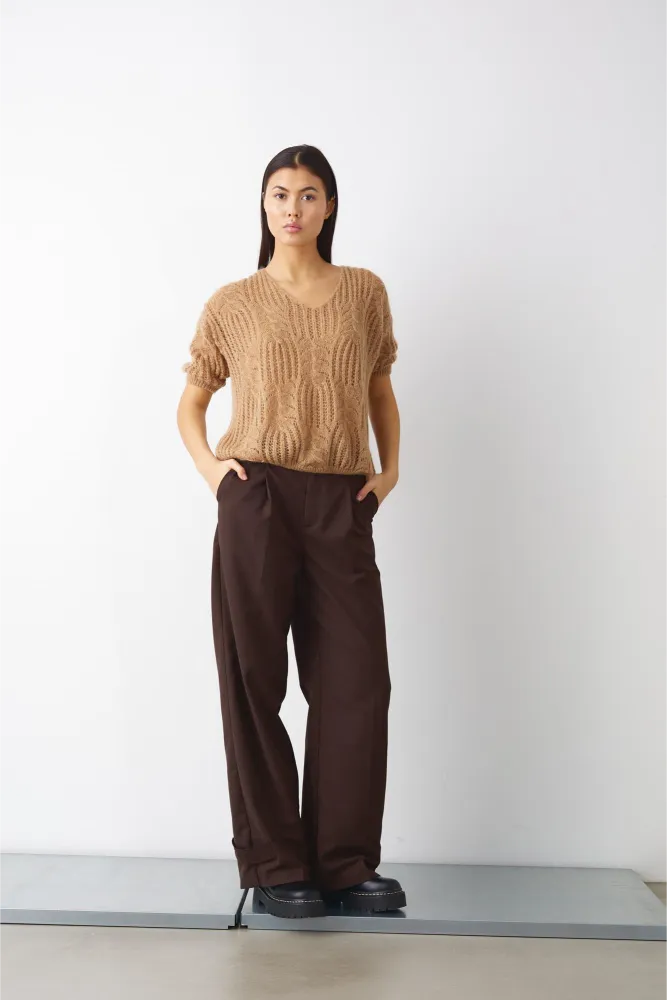 Noella Bukser Joann Brun